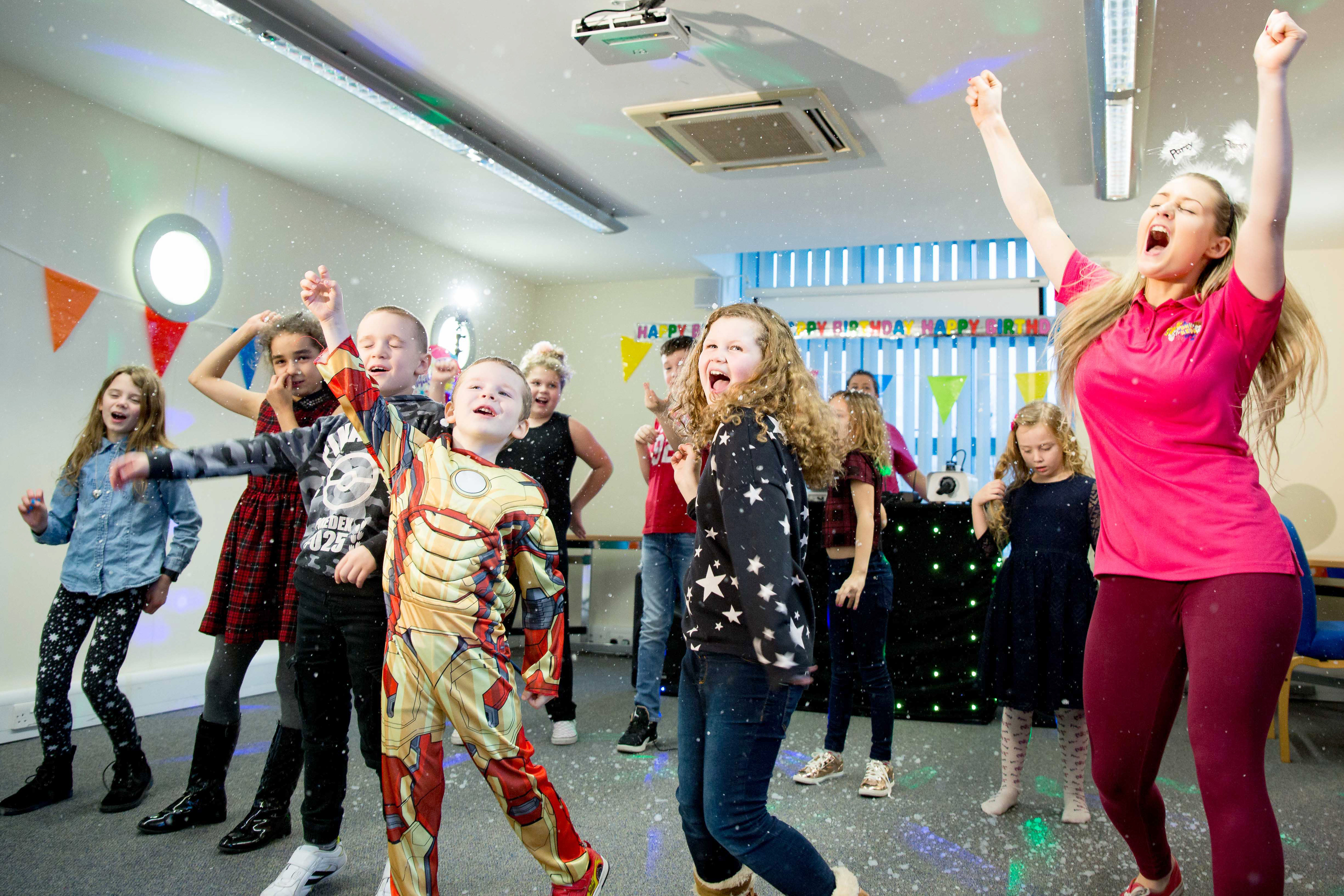 Party Entertainer DBS 1