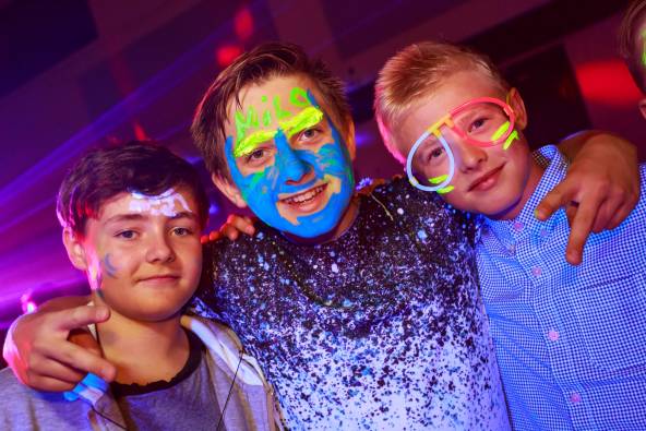 UV Glow Party